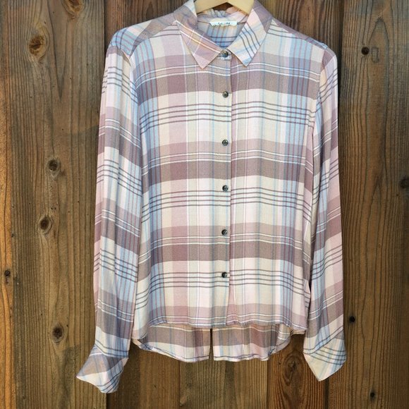 Splendid Plaid Top - Picture 3 of 6